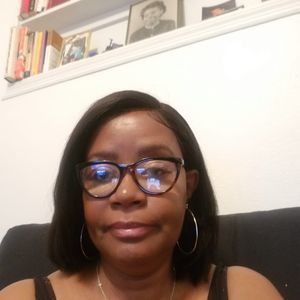 Meet your Posher, Brenda